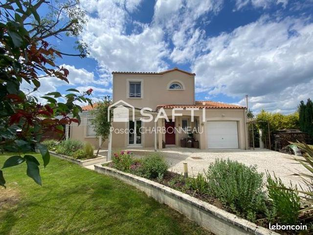 Maison 6 pièces 117 m²