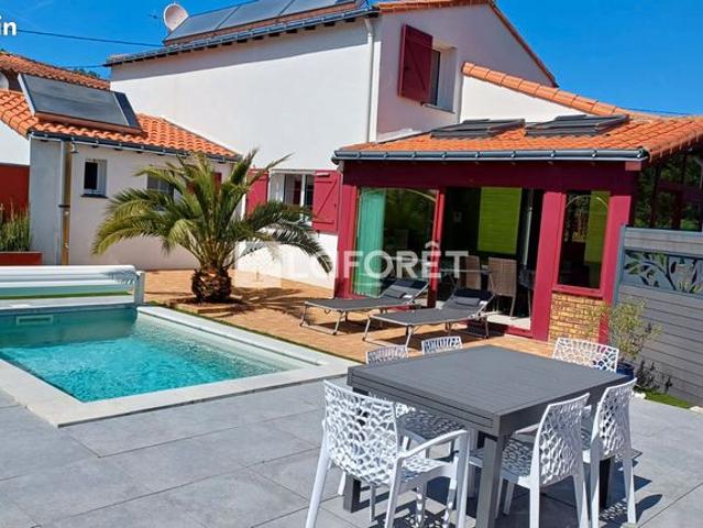 Maison 6 pièces 117 m²