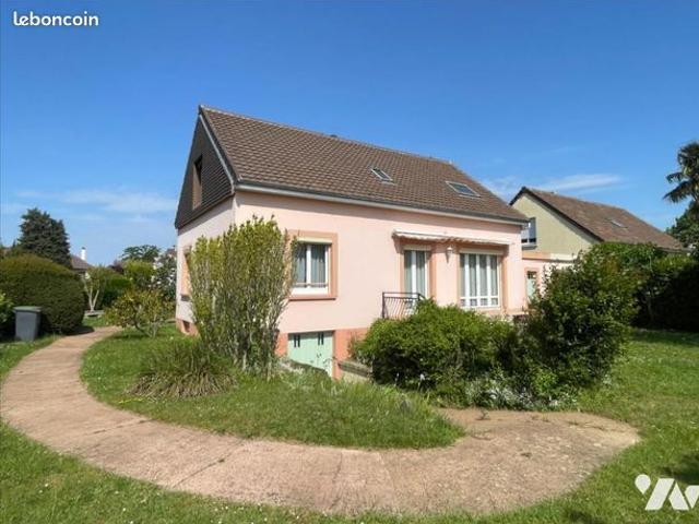Maison 6 pièces 117 m²