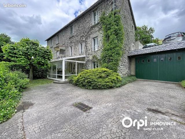Maison 6 pièces 117 m²