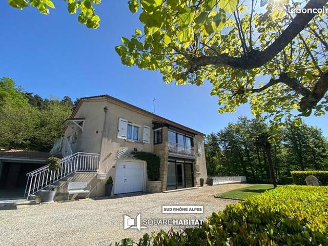 Maison 6 pièces 117 m²