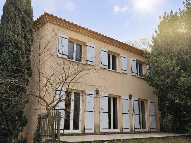 Maison 6 pièces 117 m²