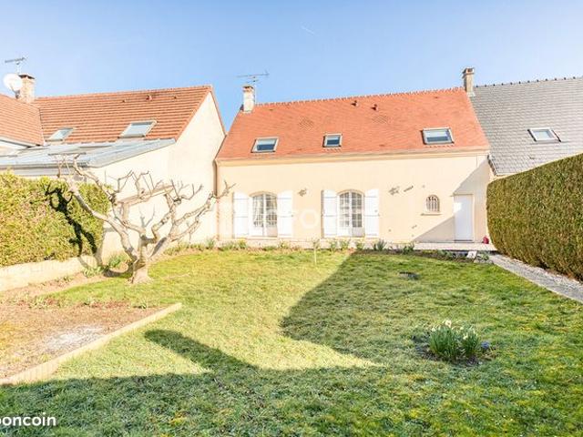Maison 6 pièces 117 m²