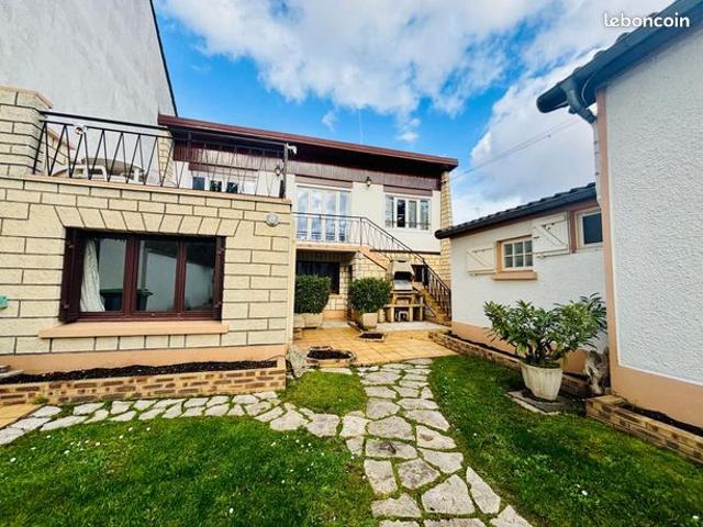 Maison 6 pièces 118 m²