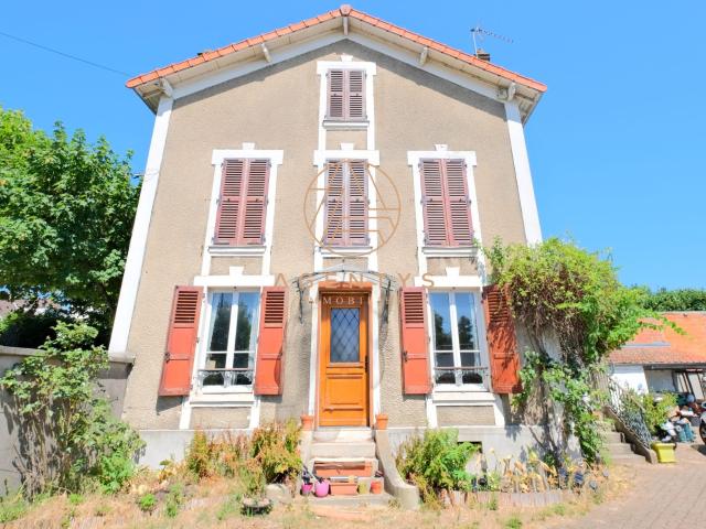 Maison 6 pièces 118 m²