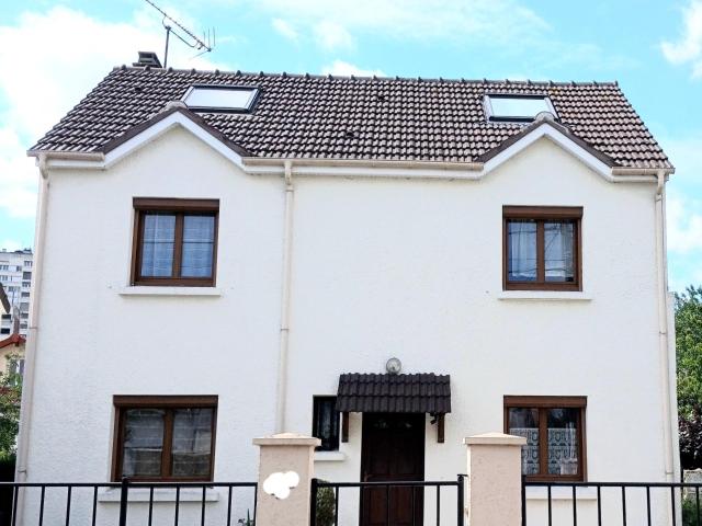 Maison 6 pièces 118 m²