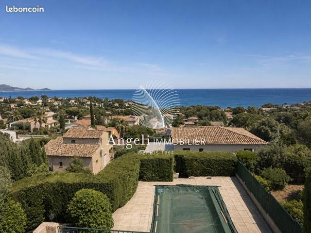 Maison 6 pièces 118 m²
