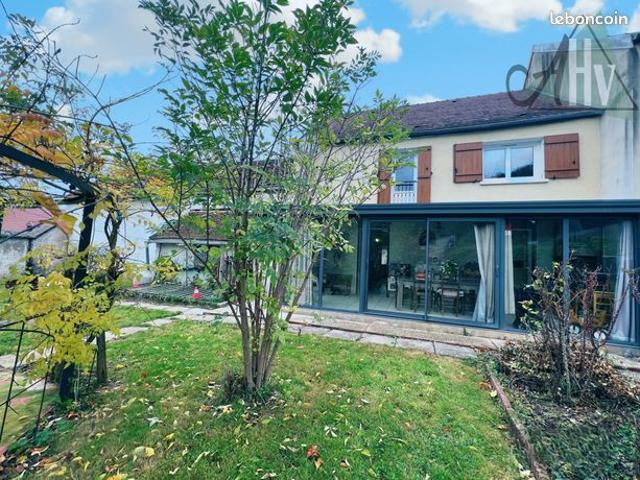 Maison 6 pièces 118 m²