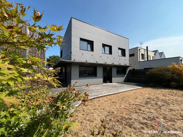 Maison 6 pièces 118 m²