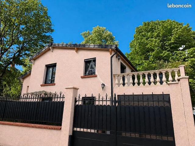 Maison 6 pièces 118 m²