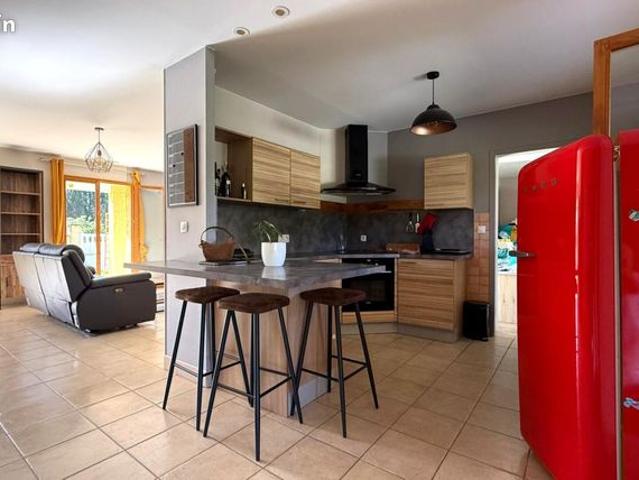 Maison 6 pièces 110 m²