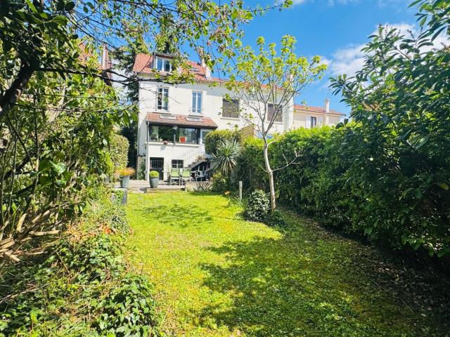 Maison 6 pièces 110 m²