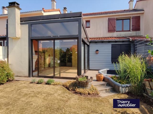 Maison 6 pièces 110 m²