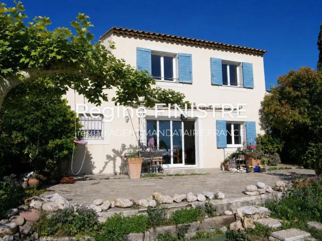Maison 6 pièces 110 m²