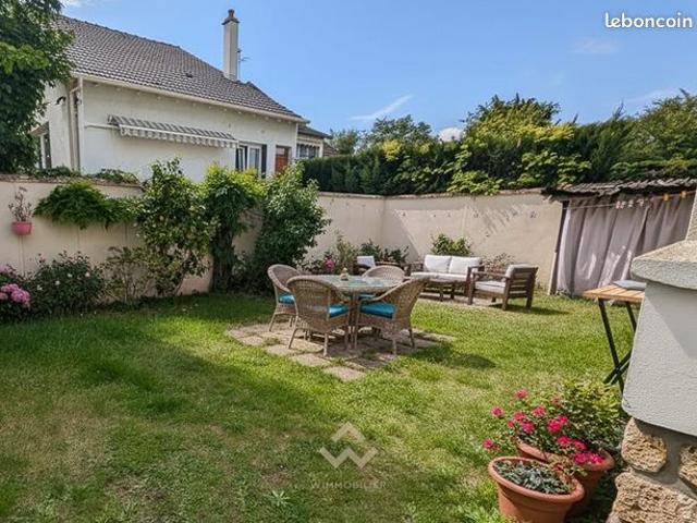 Maison 6 pièces 110 m²