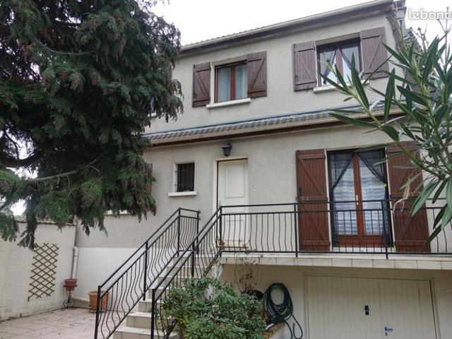 Maison 6 pièces 110 m²