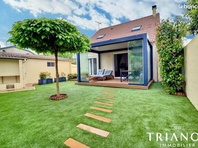 Maison 6 pièces 110 m²