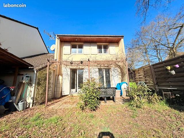 Maison 6 pièces 110 m²