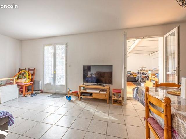 Maison 6 pièces 110 m²