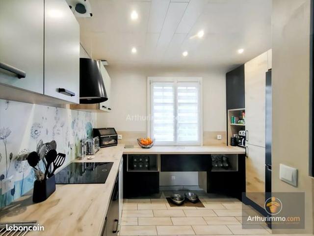 Maison 6 pièces 110 m²