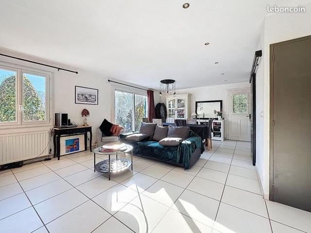 Maison 6 pièces 110 m²