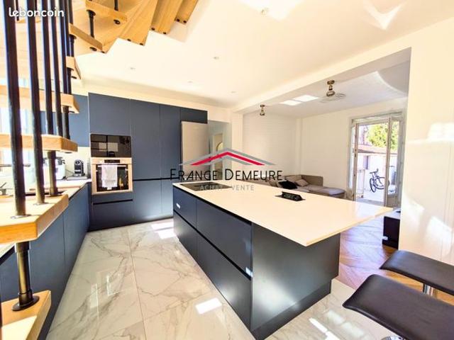Maison 6 pièces 110 m²