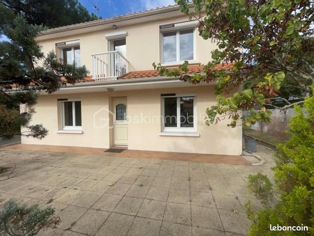 Maison 6 pièces 110 m²