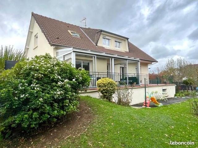 Maison 6 pièces 110 m²
