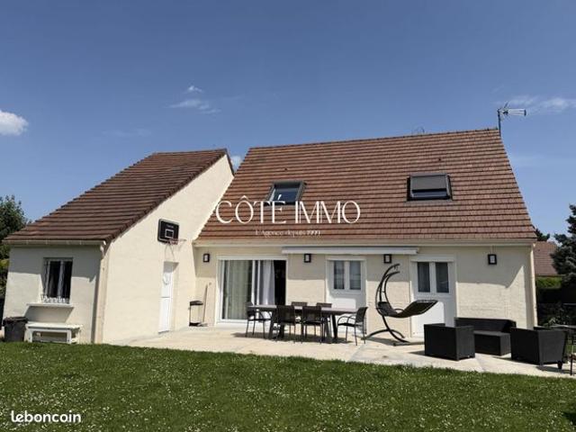 Maison 6 pièces 110 m²