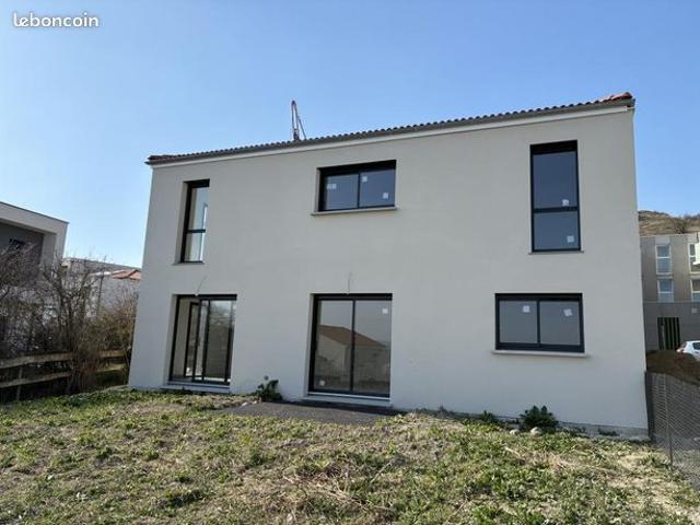 Maison 6 pièces 110 m²