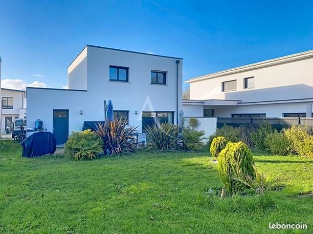 Maison 6 pièces 110 m²