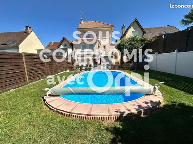 Maison 6 pièces 110 m²
