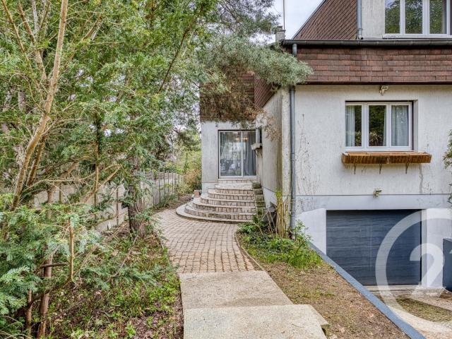 Maison 6 pièces 110 m²