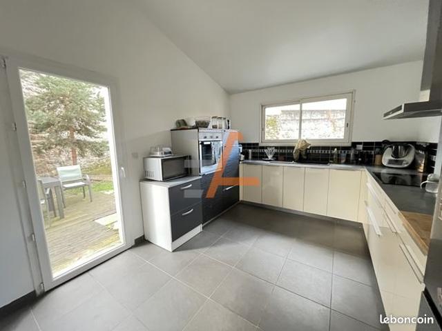 Maison 6 pièces 110 m²