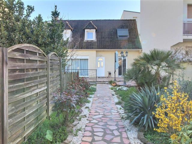 Maison 6 pièces 110 m²
