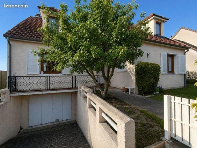 Maison 6 pièces 110 m²