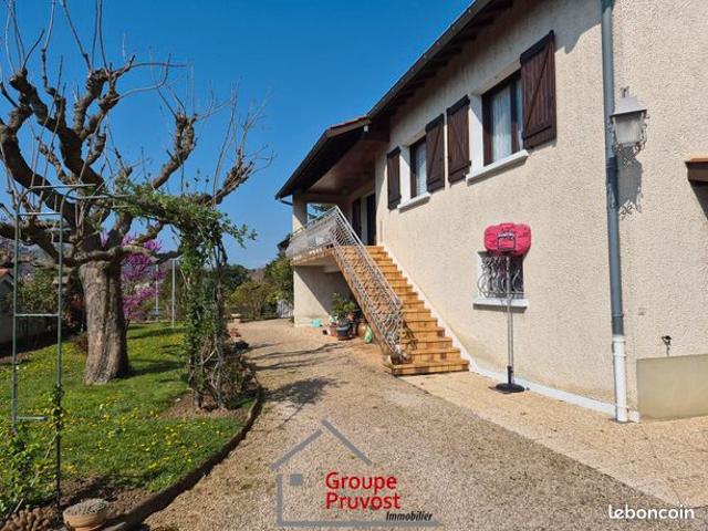 Maison 6 pièces 110 m²
