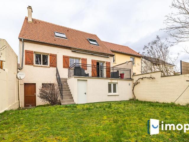 Maison 6 pièces 110 m²