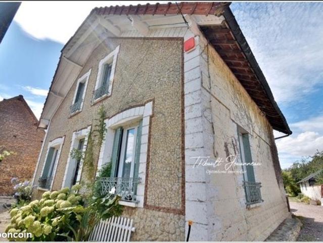 Maison 6 pièces 110 m²