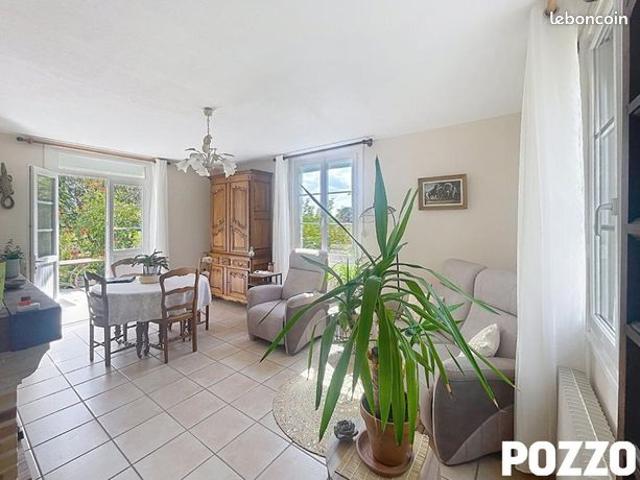 Maison 6 pièces 110 m²