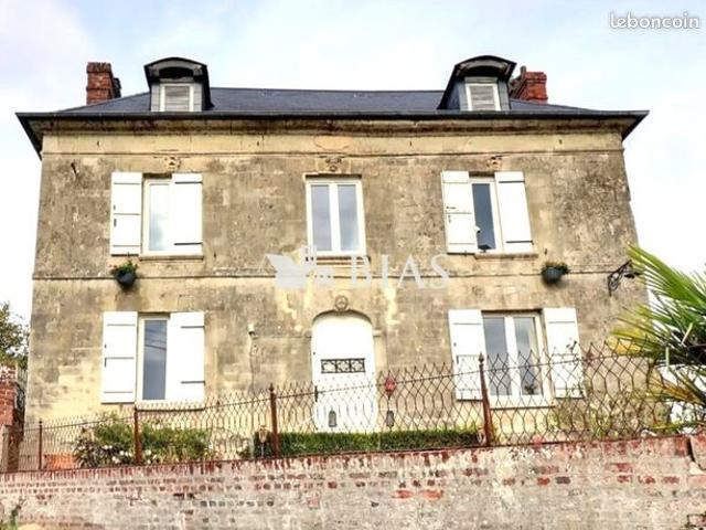 Maison 6 pièces 110 m²