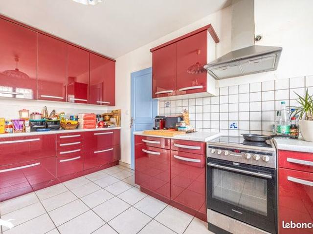 Maison 6 pièces 110 m²