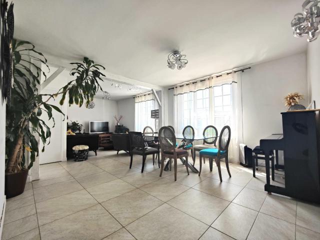 Maison 6 pièces 110 m²