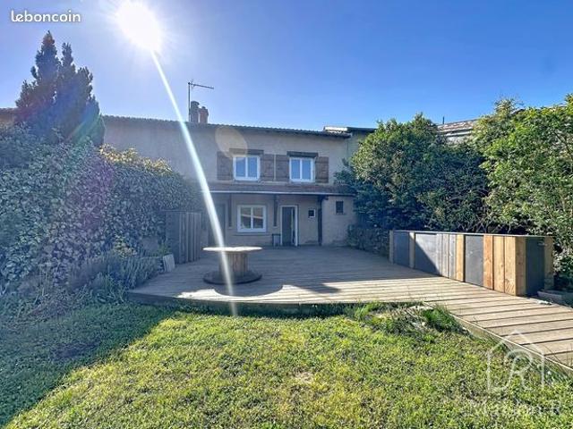 Maison 6 pièces 110 m²