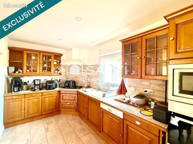 Maison 6 pièces 110 m²