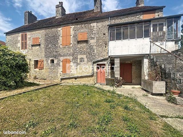 Maison 6 pièces 110 m²