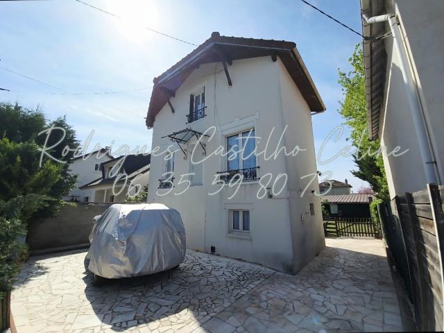 Maison 6 pièces 110 m²