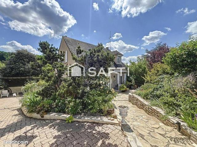 Maison 6 pièces 110 m²