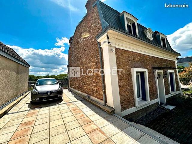 Maison 6 pièces 110 m²