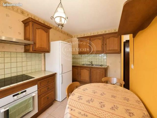 Maison 6 pièces 110 m²